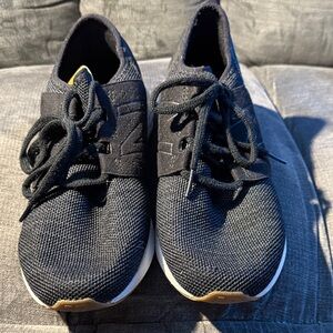 Women’s New Balance in almost brand new condition